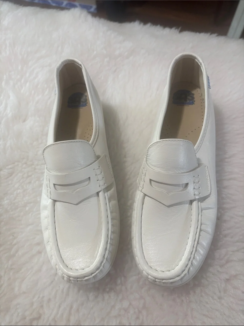 SAS Men's White Leather Penny Slip-On Loafers new no box